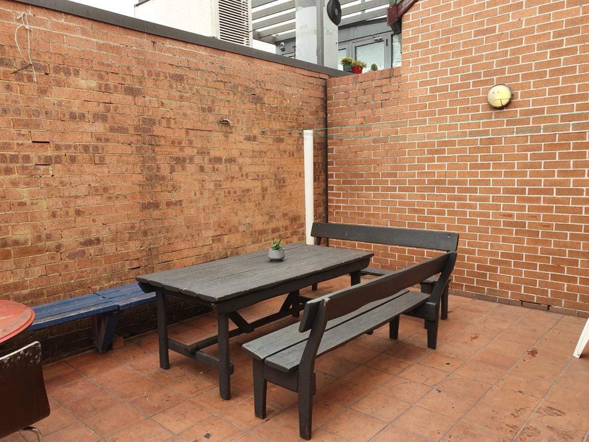 Clover Free Car Parking Hostel Hostel Sidney Exterior foto